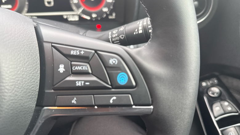 Nissan Juke 1.6 Hybrid Tekna+ 5dr Auto Hybrid Hatchback